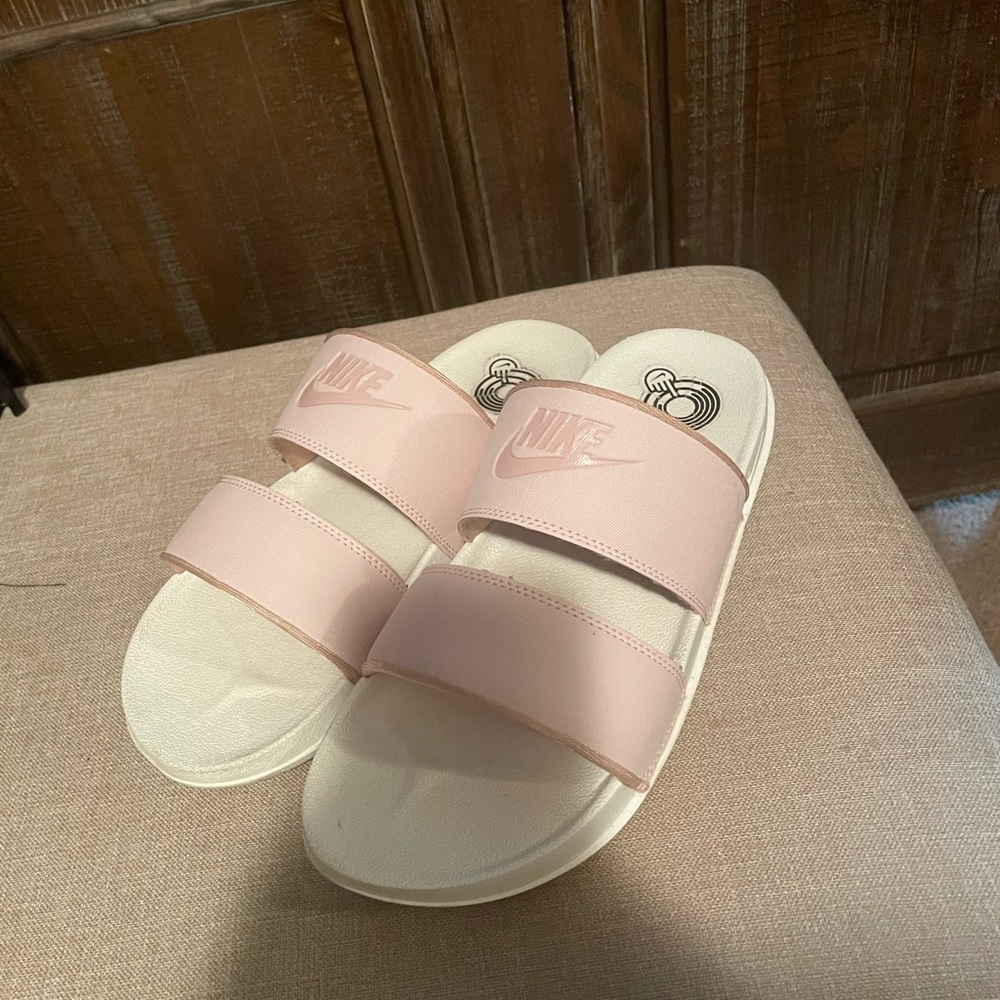 Womens sandals